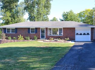 306 Raymond Dr, O'Fallon, MO 63366