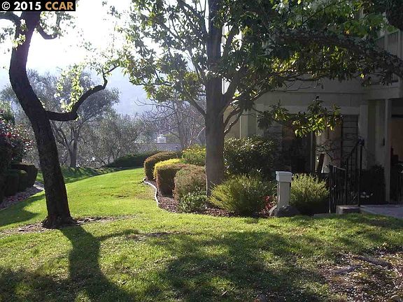 3rd image of 2612 Saklan Indian Dr APT 2