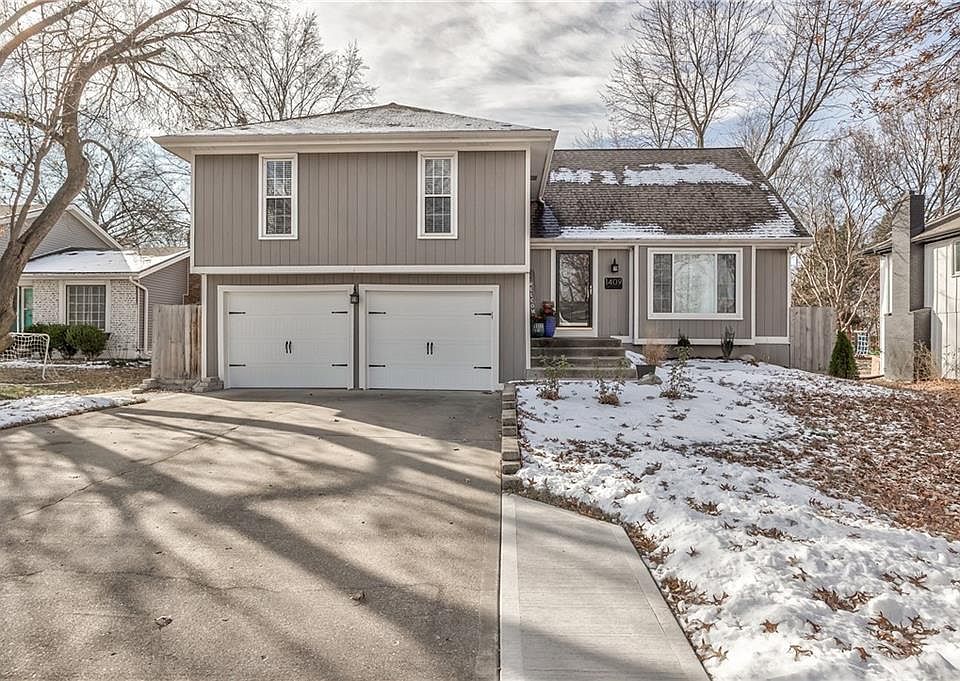 1st image of 1409 E Oxford Pl