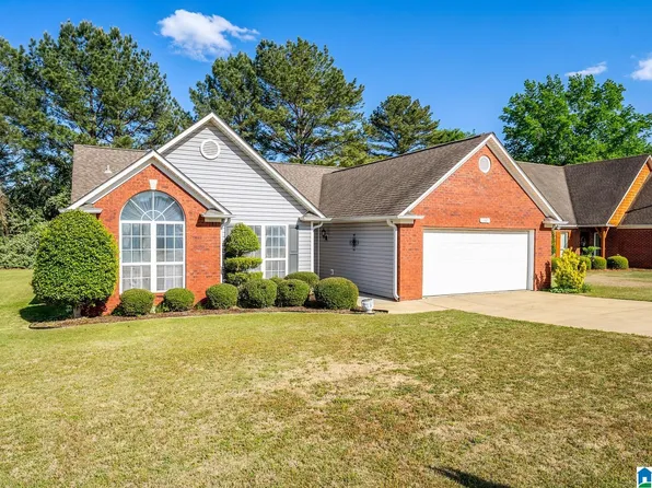 167 Pebble Dr, Alabaster, AL 35007