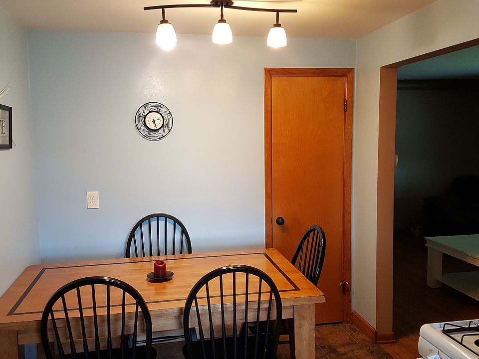 2nd image of 5030 E 71st St