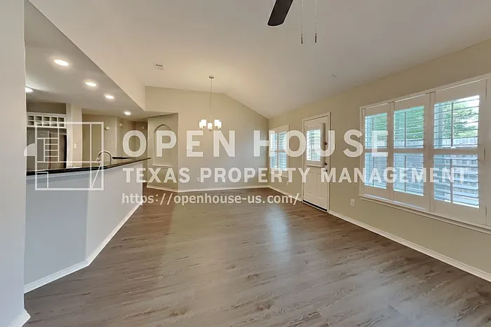 14707 Arbor Trace Ct — Photo 6
