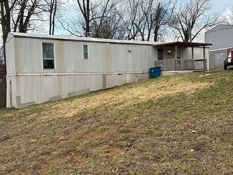 6187 Rosalind Rd — Photo 2