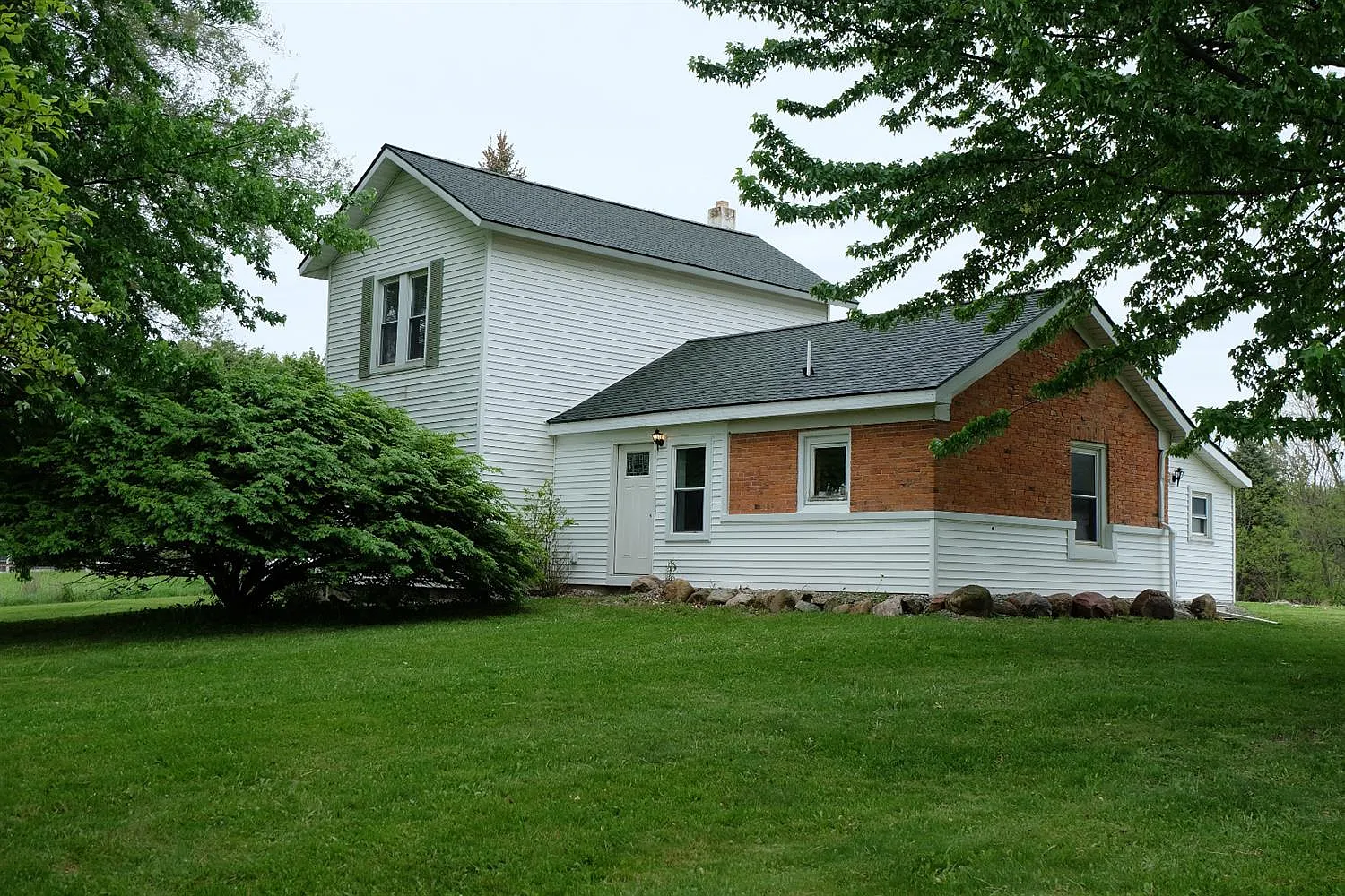 20616 Logan Rd photo 1