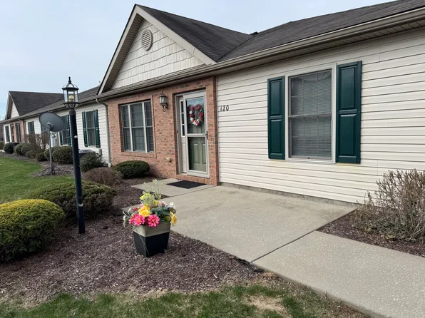 120 Arlington Dr, Slippery Rock, PA 16057