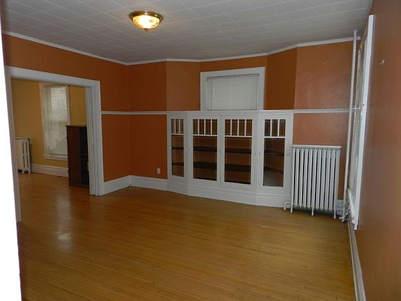 2nd image of 1711 Ogden Ave
