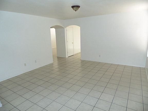 3rd image of 12857 W Cherry Hills Dr
