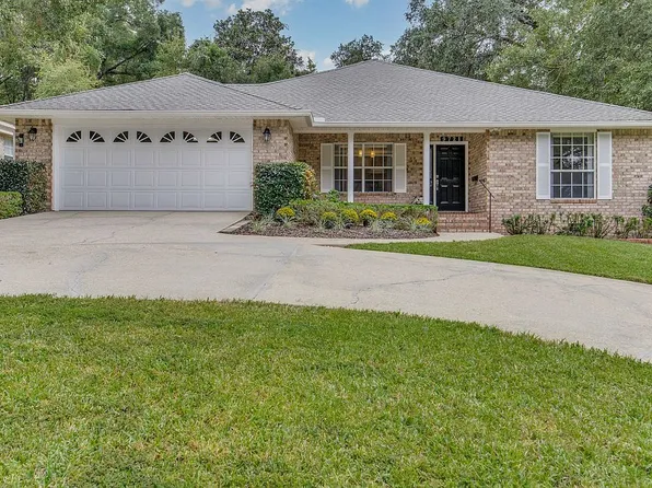 9721 Shadow Wood Dr, Pensacola, FL 32514