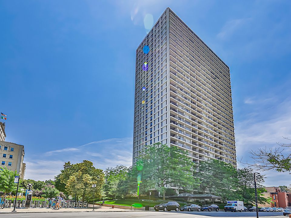 1st image of 1960 N Lincoln Park W APT 1006