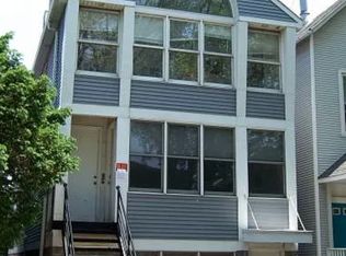 2529 N Marshfield Ave #1, Chicago, IL 60614