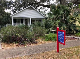 903 11th St, Pt Royal, SC 29935