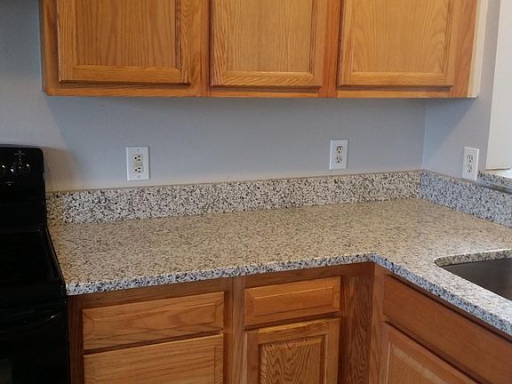 4th image of 3234 Creekshore Dr