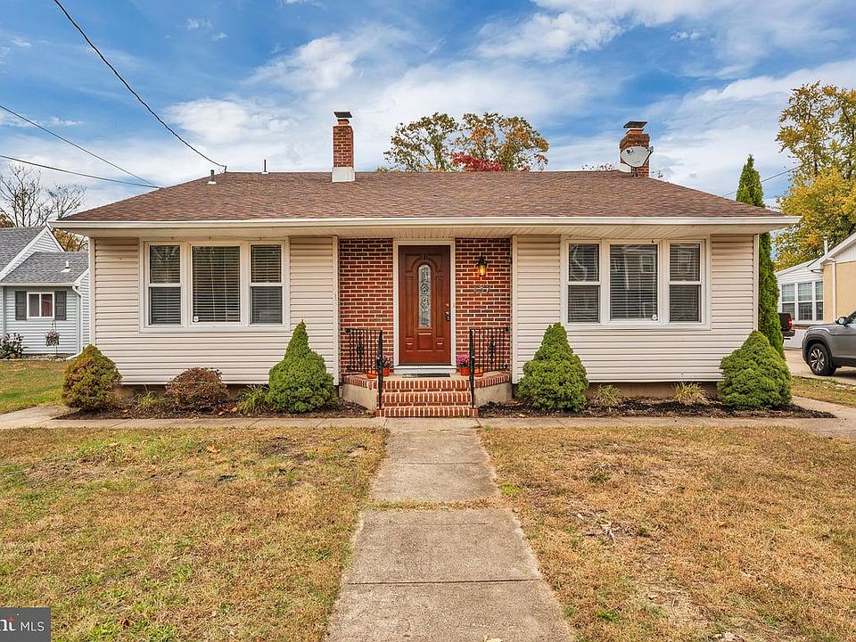 1st image of 137 Brewer Ave