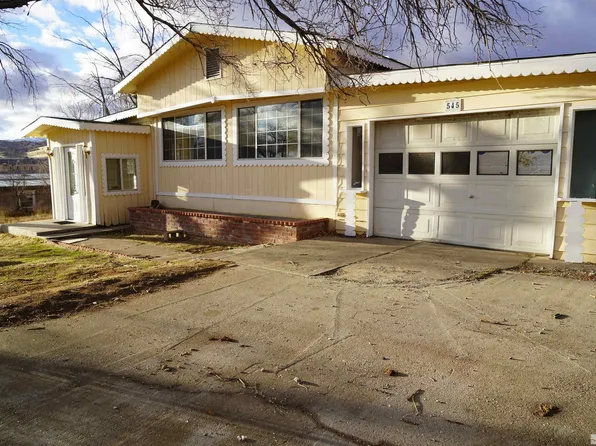 545 Big Knob Dr, Sun Valley, NV 89433