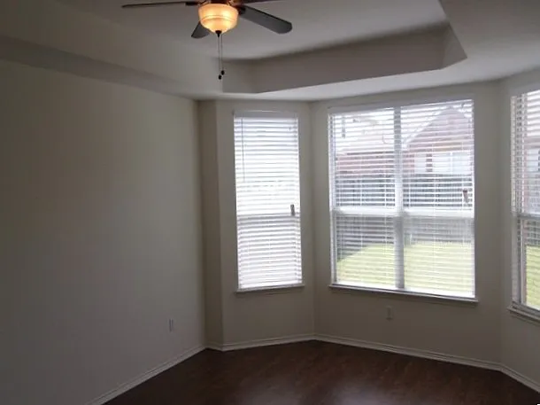 2112 Lake Fork Ln — Photo 7