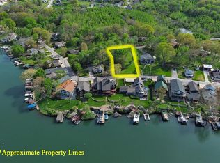 148 Beach Dr, Lake Tapawingo, MO 64015