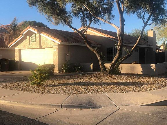 3rd image of 8042 W Laurel Ln