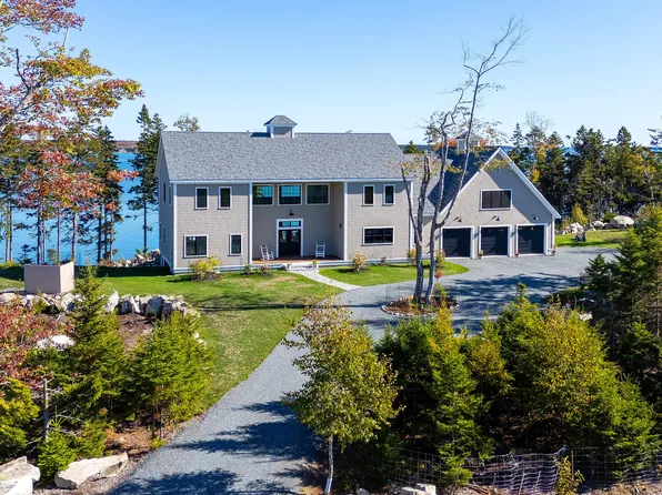49 Peninsula Shores Road, Gouldsboro, ME 04624