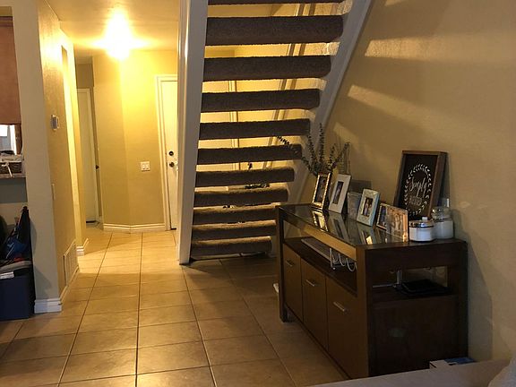 4th image of 23050 Paseo De Terrado Unit 2