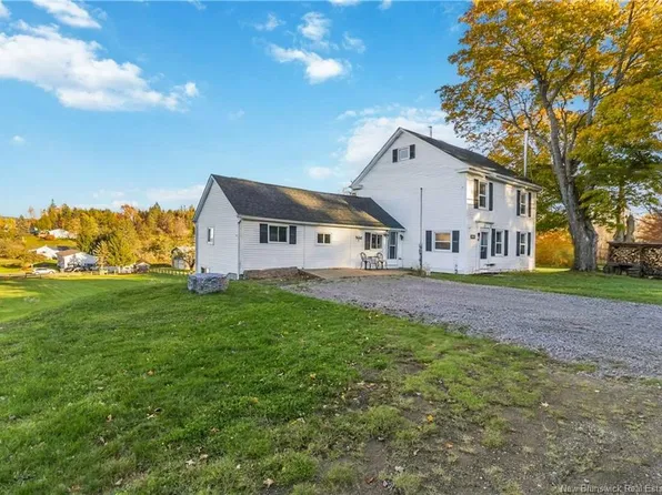 3123 Route 114, Edgetts Landing, NB E4H 2E7