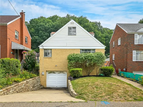 8 Mary Lue Dr, Pittsburgh, PA 15223