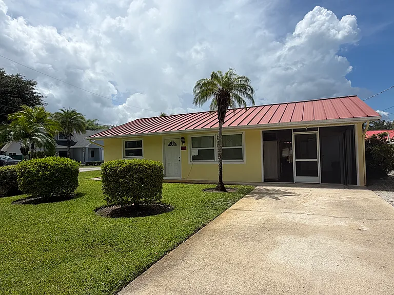 Cherry Dr — Photo 1