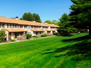 418 Charleston Grn, Malvern, PA 19355
