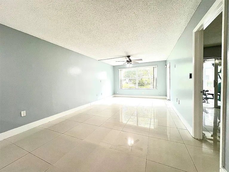 7450 NW 17th St #110 — Photo 7