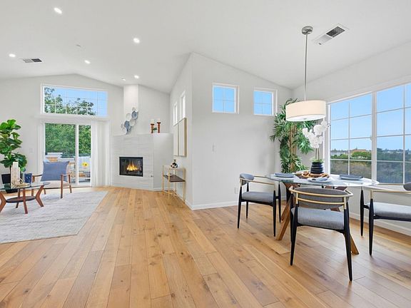 4th image of 123 Positano Cir