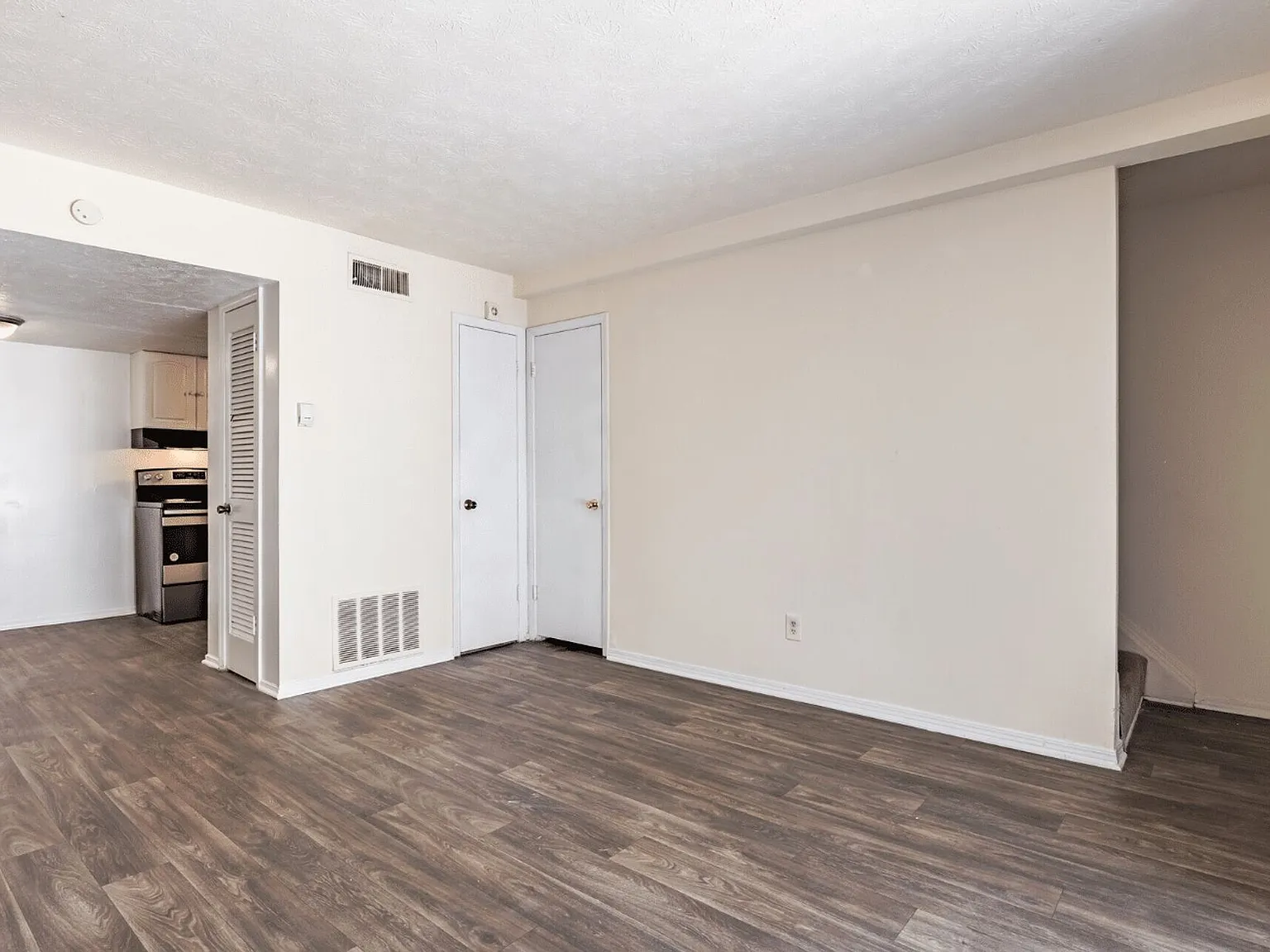 Townhomes at Pleasant Hill — Photo 4