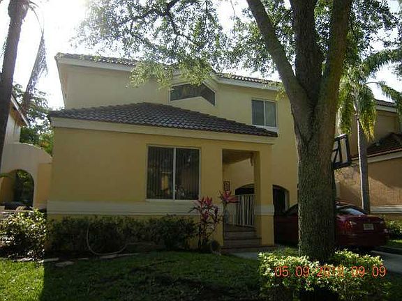 2nd image of 11285 Lakeview Dr #35-J