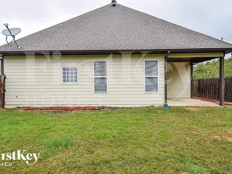 1254 Easterwood Blvd — Photo 15