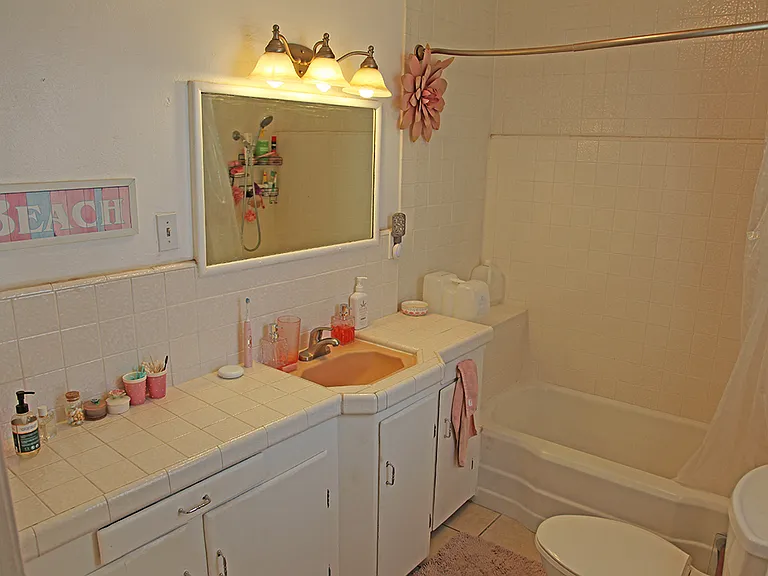 698 Mission Dr — Photo 8