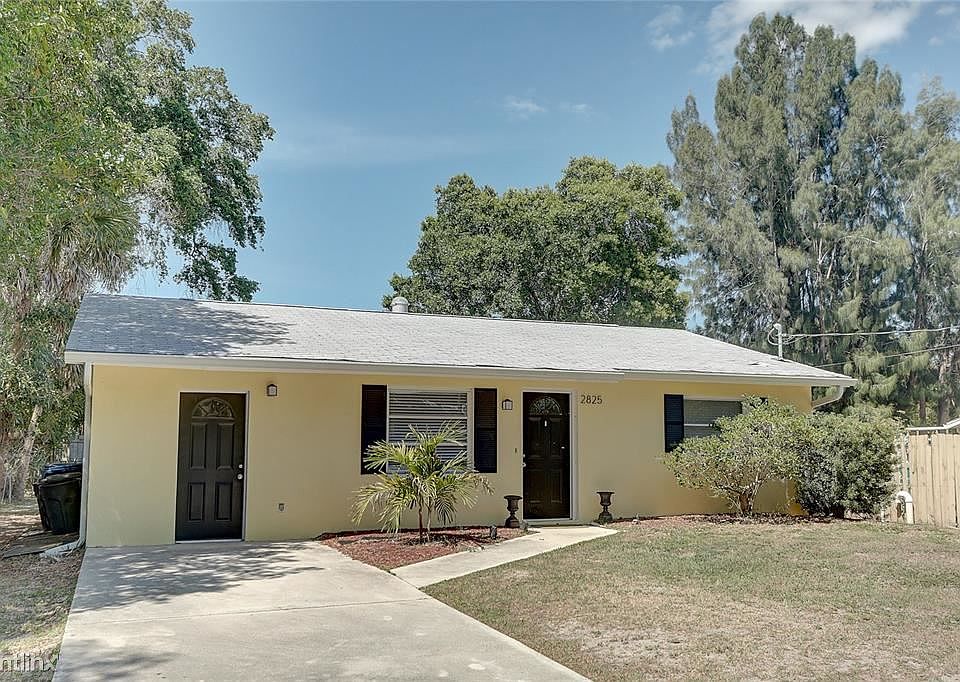 1st image of 2825 Forest Ln