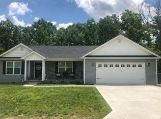 201 Maple Ln, Morehead, KY 40351