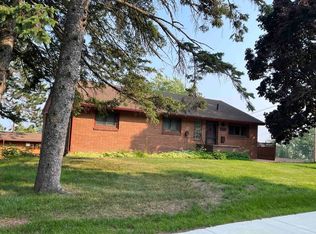 1302 E 7th St, Duluth, MN 55805