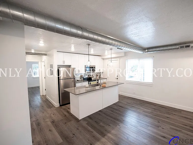 2740 S 1300 E — Photo 6