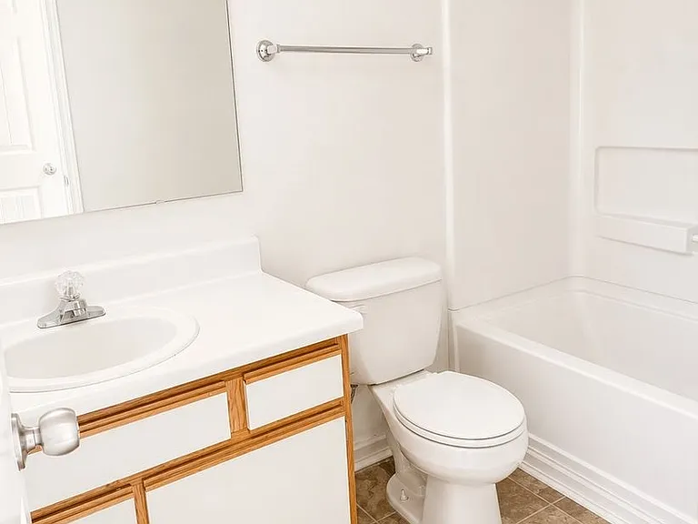 301 Warton Ln #9 — Photo 8