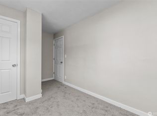 2821 NE Center St #5, Bremerton, WA 98310