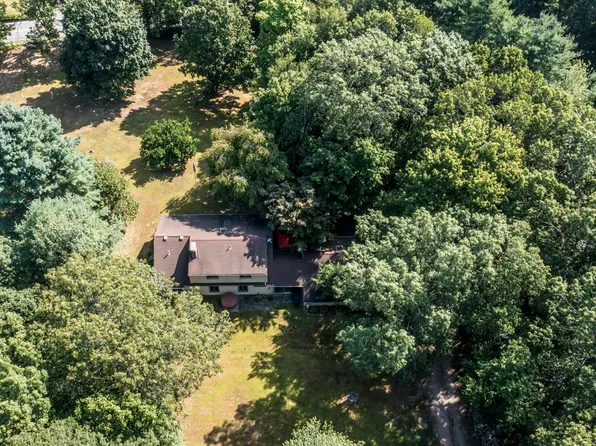 590 Route 148, Killingworth, CT 06419