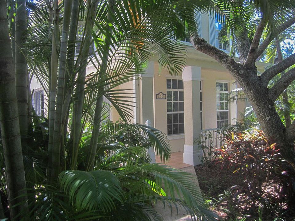 Palm Tree Lane