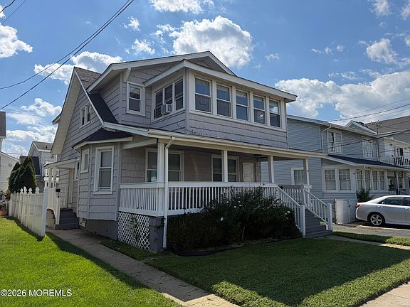 3rd image of 113 19th Avenue