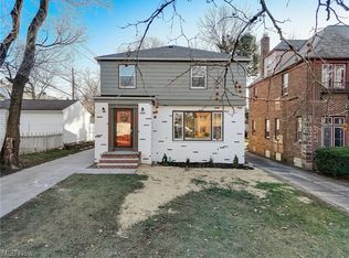 3660 Harvey Rd, Cleveland Heights, OH 44118