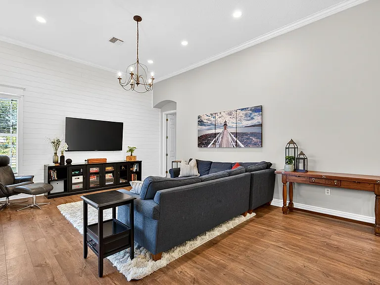 3561 Gatlin Dr — Photo 15