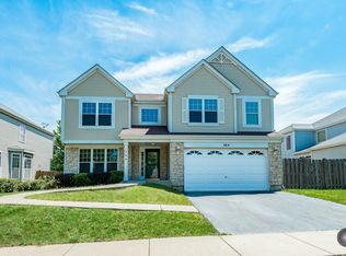 264 Stonegate Rd, Bolingbrook, IL 60440