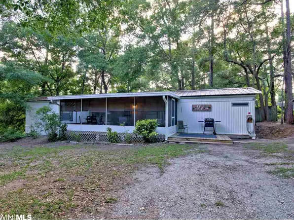 1593 Martinez Dr, Lillian, AL 36549