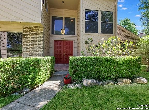 3rd image of 15522 Triple Creek Dr
