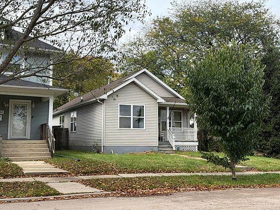 3rd image of 1608 Carlisle Ave