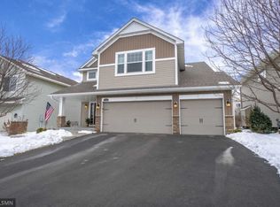 11260 Traverse Rd, Woodbury, MN 55129