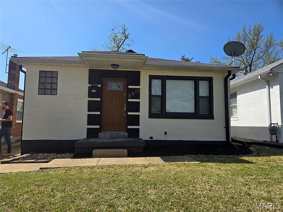 1st image of 8410 Richard Ave